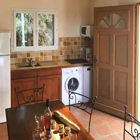 In Corsica Near Canella Semesterbostad Favone