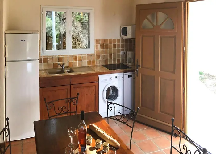 In Corsica Near Canella 度假居 法翁