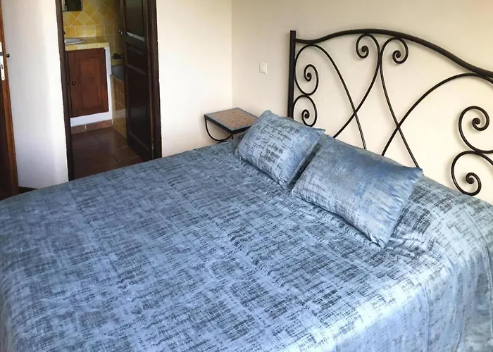 In Corsica Near Canella 法翁