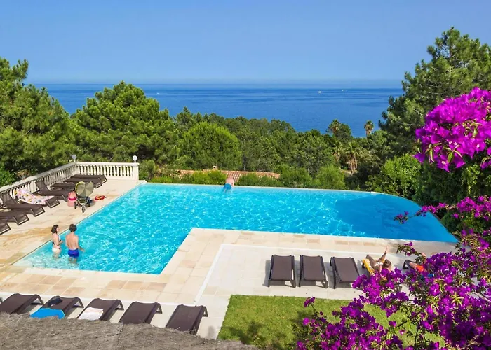 In Corsica Near Canella 度假居 法翁